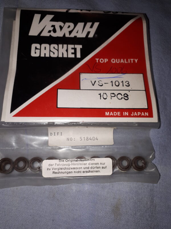 SEAL VALVE STEM.CB750,ect.
