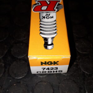 NGK ZÜNDKERZE CR8HS -7423