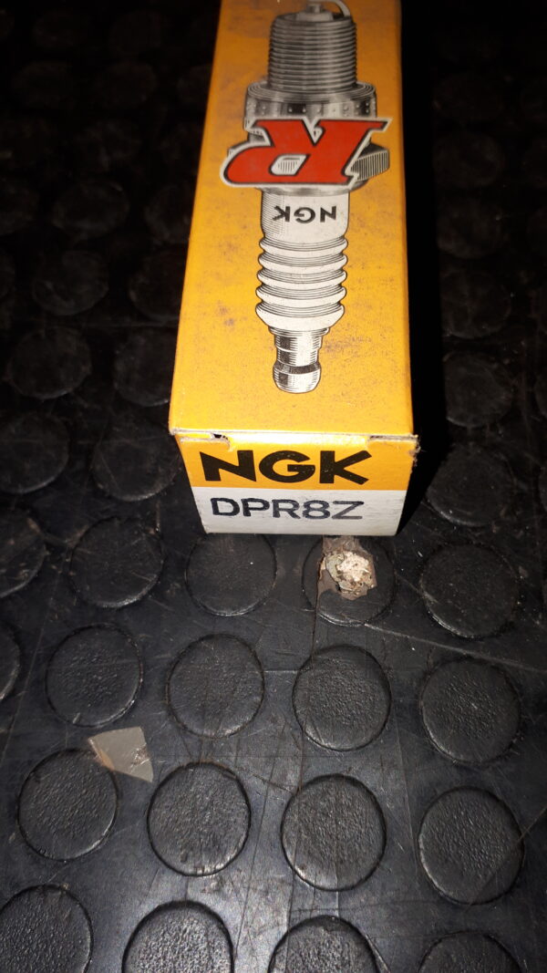 NGK ZÜNDKERZE DPR8Z