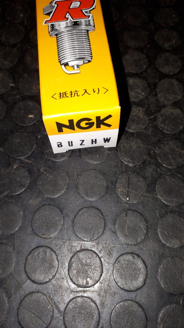 NGK ZÜNDKERZE BUZHW – 2147
