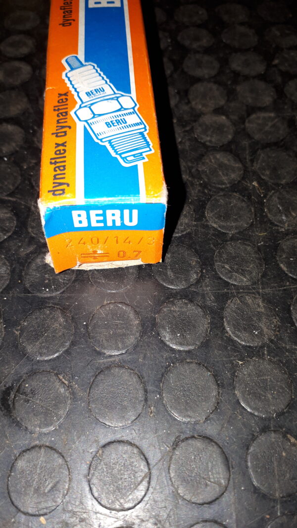 BERU ZÜNDKERZE 240/14/3 ,2920-12-120-8944