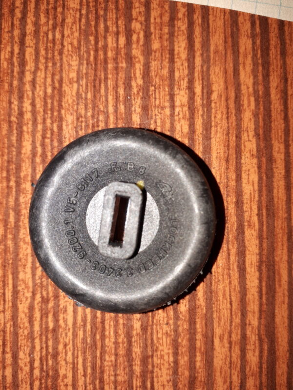 T6B078 STAUBMANSCHETTE RADZYLINDER 20mm