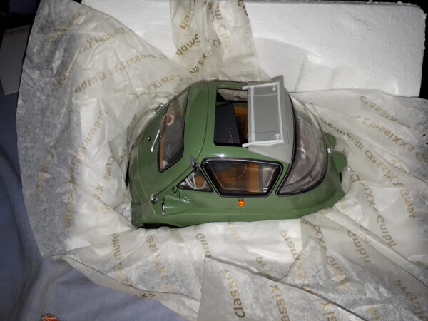 BMW ISETTA STANDARD „50TH ANNIVERSARY EDITION“ 1:12