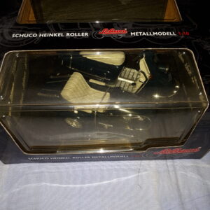 SCHUCO HEINKEL ROLLER MIT BEIWAGEN 1:10