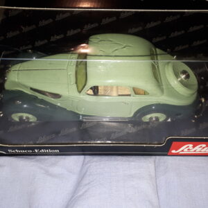 SCHUCO BMW 327 COUPE 1:18