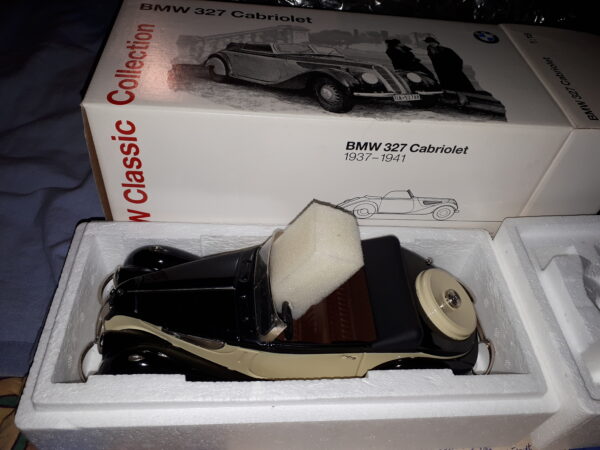 BMW CLASSIC COLLECTION ,BMW 327 CABRIOLET 1:18