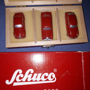 SCHUCO 3er SET 6/2000, JAGUAR MK II, MERCEDES-BENZ 300D, CITROEN DS19 ,1:90, AUFLAGE 2500 ST.HOLZKISTE