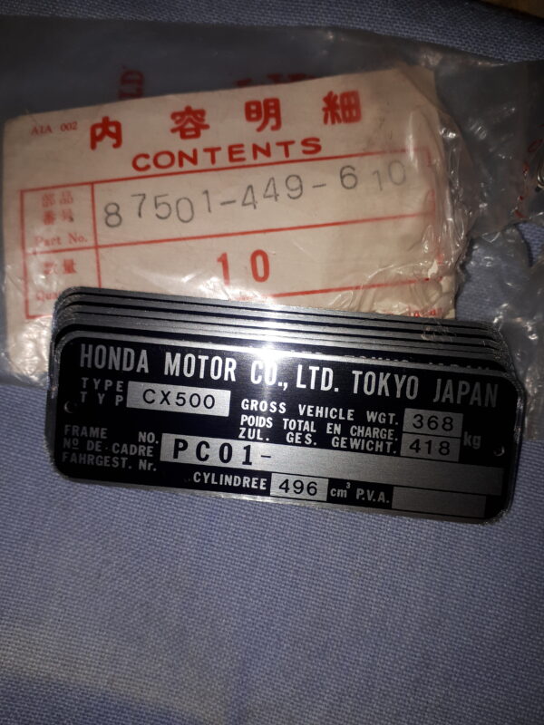 PLATE REG.NUMMER CX500/PC01