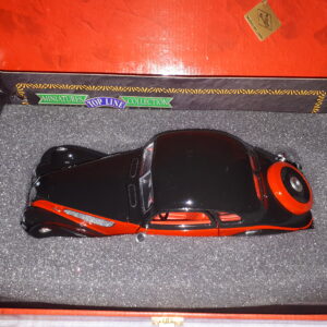 GUITOY TOP LINE BMW 327 (1937) COUPE, SCHWARZ /ROT, 1:18