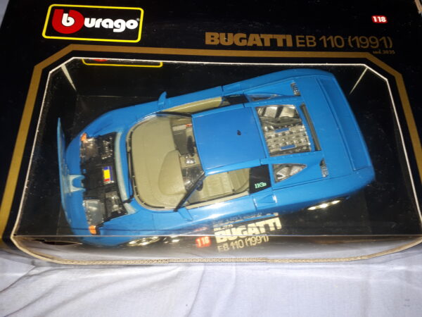 BURAGO BUGATTI EB 110 (1991) 1:18