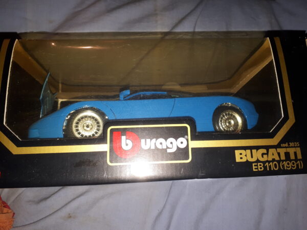 BURAGO BUGATTI EB 110 (1991) 1:18