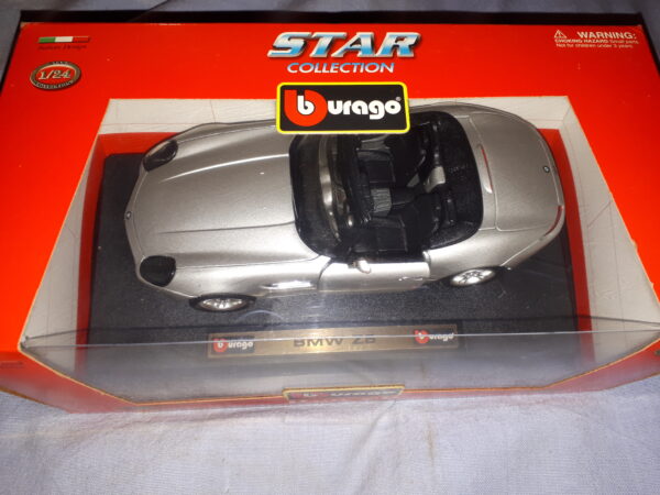 BURAGO BMW Z8 1:24