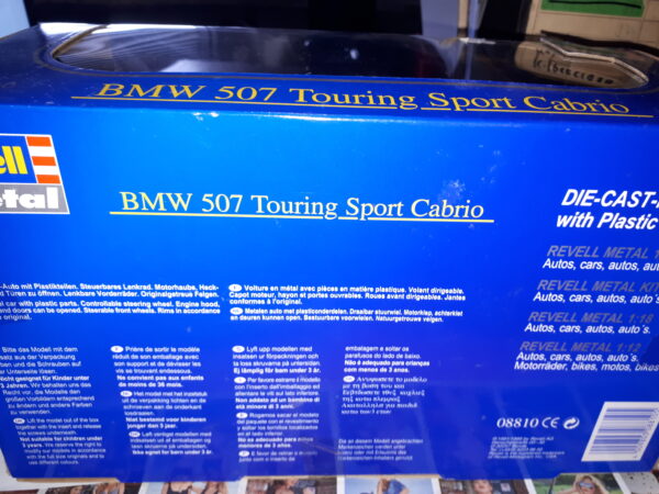 REVELL BMW 507 TOURING SPORT CABRIO 08810  1:18