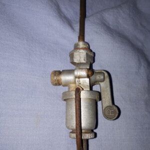 F0118a BENZINHAHN GEBRAUCHT