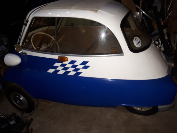 BMW ISETTA 250ccm BLAU/WEIß LEICHT RESTAURIER BEDÜRFTIG.BJ.08.04.1960