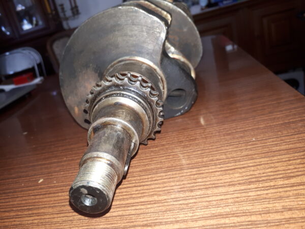 V8T02-B01 BMW V8 ( (BAROCKENGEL) KURBELWELLE 2,6 L OHNE LAGER