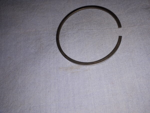 M050 KOLBEN RING 72×65,6×2, 1.NUT