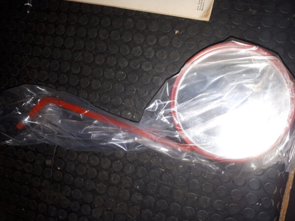 SPIEGEL ROT 8mm LINKS GEWINDE