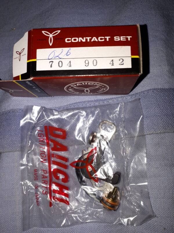 KONTAKT CB100,125,XL185 -107, 704-90-42