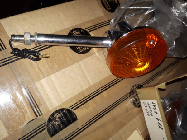 BLINKER-44030 GN400/GS550