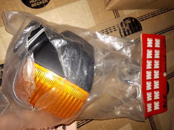 BLINKER VT500E VORNE LINKS;HINTEN RECHTS -MF9-