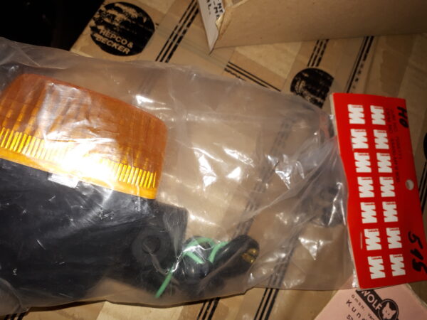 BLINKER VT500E VORNE RECHTS+HINTEN LINKS -MF9-
