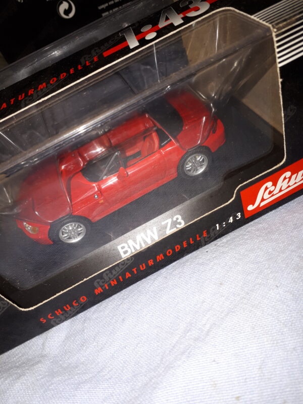 SCHUCO BMW Z3 OFFEN ROT 1:43