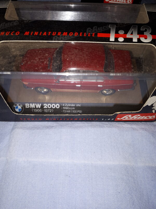 SCHUCO BMW 2000 ROT 1:43