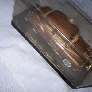 SOLIDO CHEVROLET 1950 SEDAN 1:43