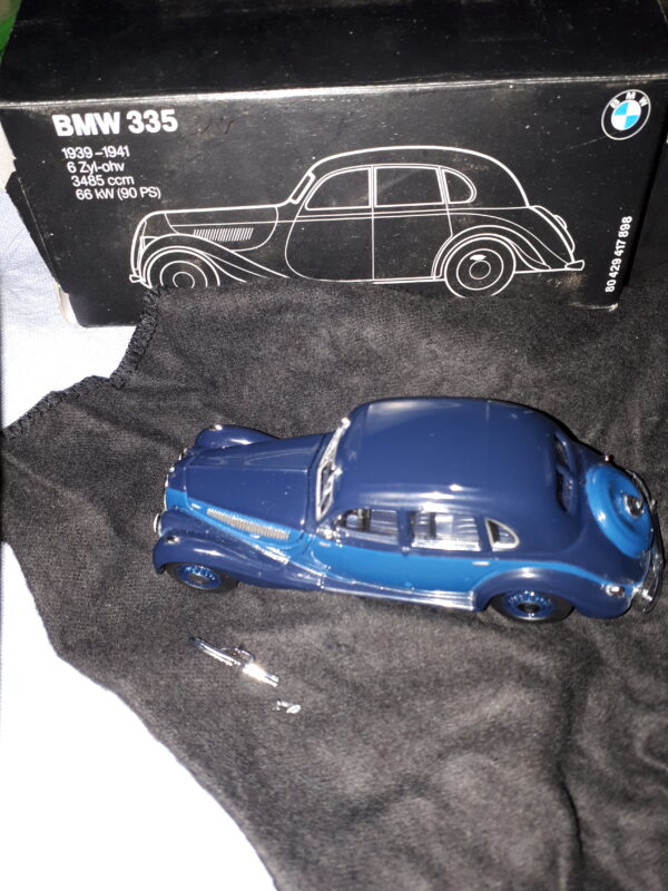 BMW 335 BLAU 1:14