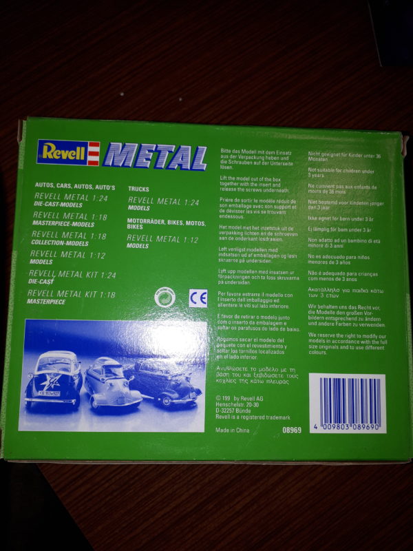 REVELL METALL MESSERSCHMITT KR 200 MIT KOFFER UND SKIAUSRÜSTUNG 1:18