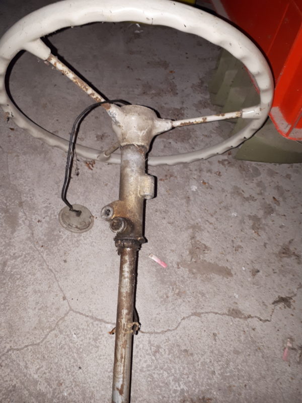 V 135ECT: LENKRAD MIT STANGE GEBRAUCHT