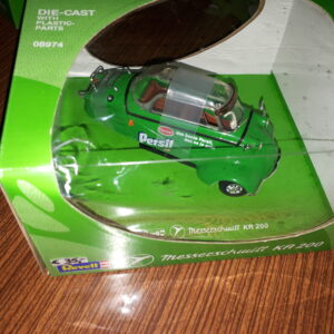REVELL METAL MESSERSCHMITT KR 200 1:18 PERSIL