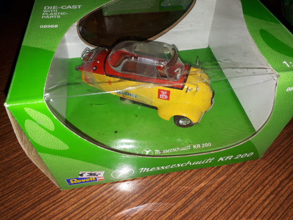 REVELL METAL MESSERSCHMITT KR 200 1:18 LEIBNIZ