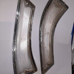 T20B025 BLINKERGLAS VORNE RECHTS UND LINKS WEIß(USA)