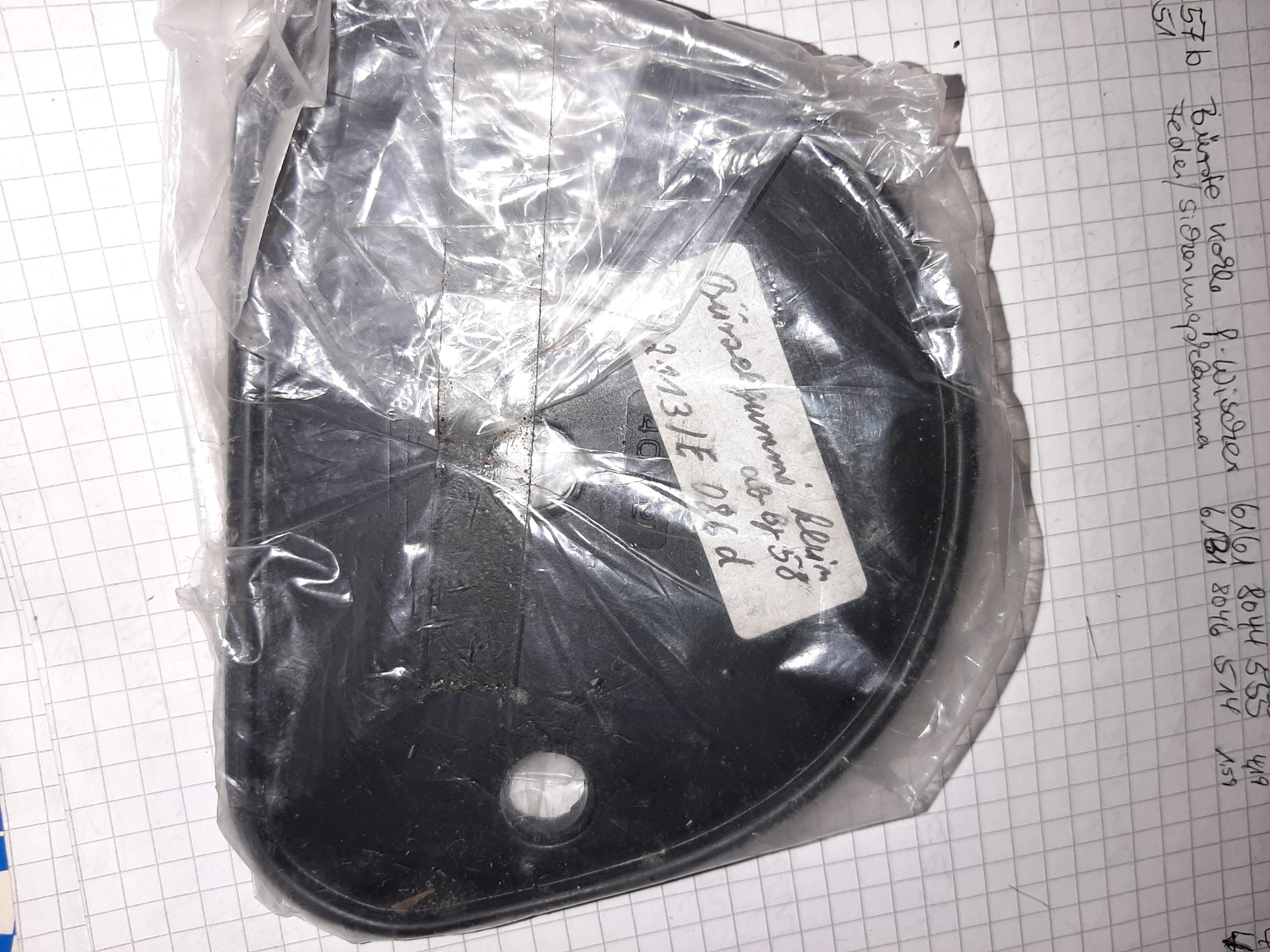 E086 BÜRZELGUMMI KLEIN SCHWARZ AB BJ.58