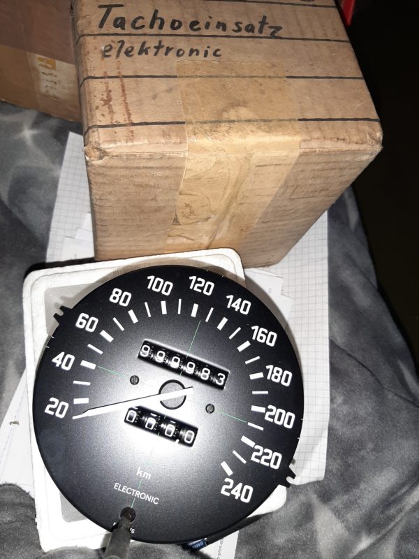 BMW TACHOEINSATZ ELEKTRONIC E23