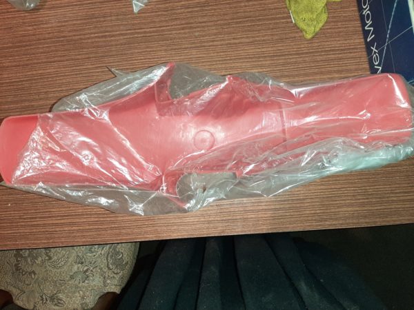 VORDERES SCHUTZBLECH ROT