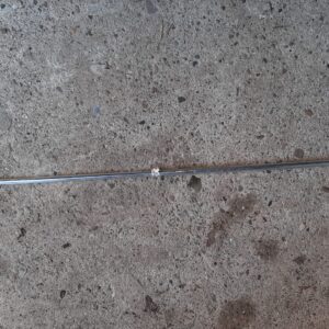 T16B096 ZIERLEISTE VORNE RECHTS BREIT GEBRAUCHT 92CM