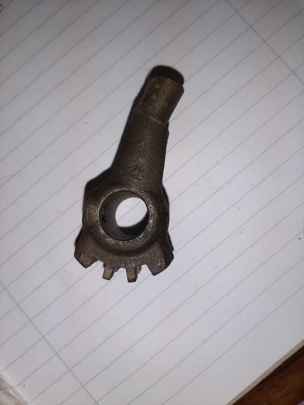 T5B066 SCHALTHEBEL IM SCHALTDECKEL KRAK/BMW600,BMW700