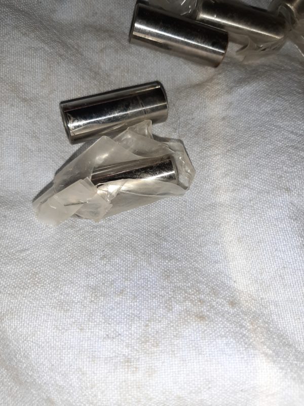 KOLBENBOLZEN 37mm LANG, 15mm DURCHMESSER ZU