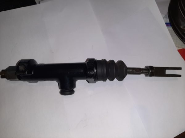 T8B109 HAUPTBREMSZYLINDER 17mm