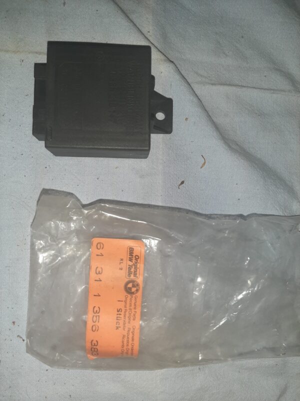 BMW WARNBLINKERGEBER BOSCH E21ect.