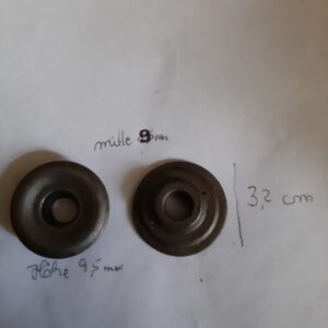 T2B067 FEDERTELLER OBEN EINLASS 9mm LOCH ,HÖHE 9,5mm DURCHMESSER 3,2CM