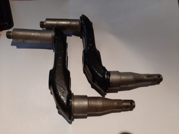 T6B025 SCHWINGARM SATZ
