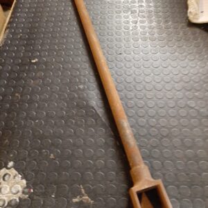 T8B056 SPURSTANGE RECHTS