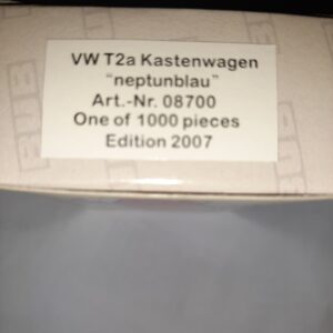 BUB VW T2a KASTENWAGEN “ NEPTUNBLAU“