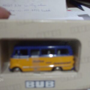 BUB MERCEDES-BENZ L319 „HELFEN STATT JAMMERN“1:87