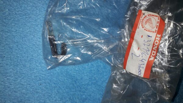 CLIP,WIRE,HARNESS XL125SZ,SA